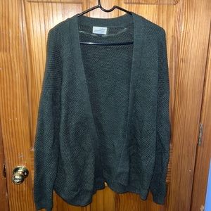 Universal Thred Green Cardigan Size L